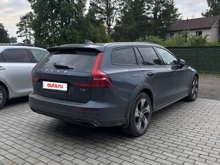2021 Volvo V60 Cross Country II, синий, 3645000 рублей, вид 4