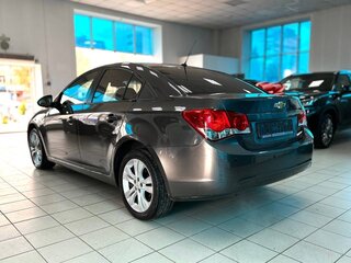 2010 Chevrolet Cruze I, серый, 519000 рублей, вид 5