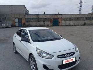 2012 Hyundai Solaris I, белый, 570000 рублей, вид 2