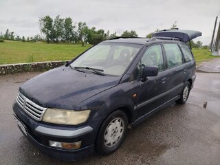 2000 Mitsubishi Space Wagon III, синий, 338000 рублей, вид 1