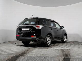 2013 Mitsubishi Outlander III, чёрный, 1090000 рублей, вид 4