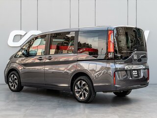 2020 Honda Stepwgn V Рестайлинг, серый, 2070000 рублей, вид 2