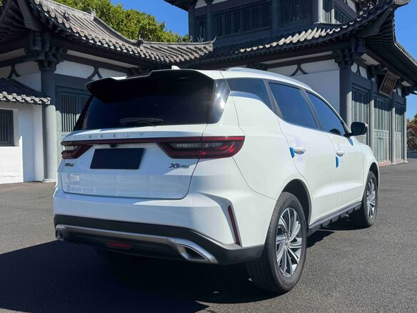 2022 Geely Vision X6 Pro, белый, 1240000 рублей - вид 5