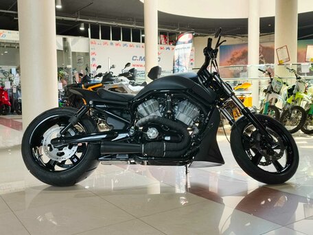 2004 Harley-Davidson V-Rod, чёрный, 1100000 рублей, вид 5
