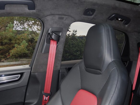 2021 Porsche Cayenne GTS Coupé III, чёрный - вид 23