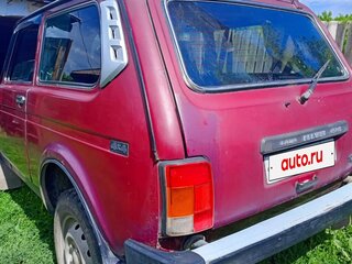 2003 Lada (ВАЗ) 2121 (4x4) I Рестайлинг, пурпурный, 300000 рублей, вид 4
