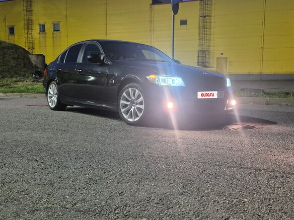2010 BMW 3 серии 318i V (E90/E91/E92/E93) Рестайлинг, чёрный, 1100000 рублей - вид 6
