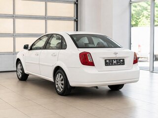 2011 Chevrolet Lacetti I, белый, 450000 рублей, вид 4