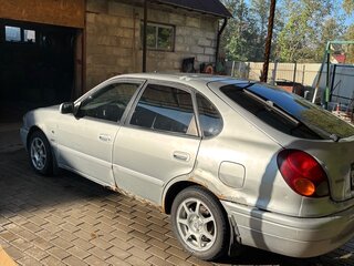 2001 Toyota Corolla VIII (E110) Рестайлинг, серебристый, 195000 рублей, вид 3