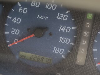 2002 Nissan Cube I Рестайлинг (Z10), серебристый, 150000 рублей, вид 4