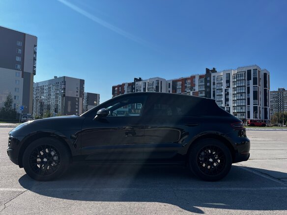 2018 Porsche Macan S Diesel I, чёрный, 4390000 рублей - вид 4