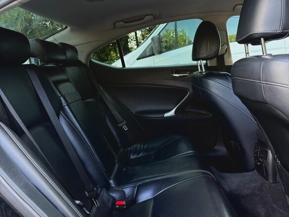 2011 Lexus IS 250 II Рестайлинг 2, чёрный, 1550000 рублей - вид 12