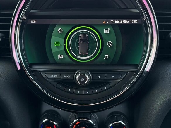 2020 Mini Cabrio Cooper III Рестайлинг, белый, 2590000 рублей - вид 27