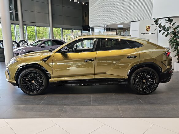 2025 Lamborghini Urus SE I Рестайлинг, зелёный - вид 17
