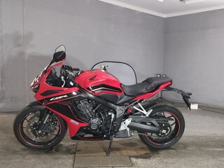 2023 Honda CBR 650R, красный, 847000 рублей, вид 2