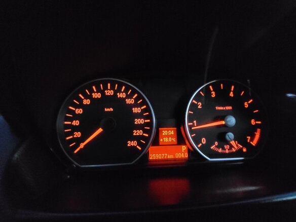 2008 BMW 1 серии 120i I (E81/E82/E87/E88) Рестайлинг, чёрный, 900000 рублей - вид 6