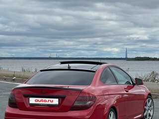 2013 Mercedes-Benz C-Класс 180 III (W204) Рестайлинг, красный, 1600000 рублей, вид 4