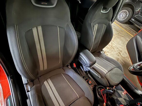 2020 Mini Hatch JCW III (F55/F56) Рестайлинг, оранжевый, 3100000 рублей - вид 26