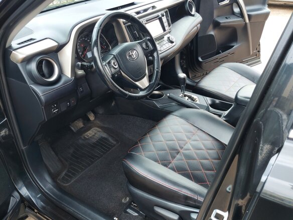 2013 Toyota RAV4 IV (XA40), чёрный, 1590000 рублей - вид 5