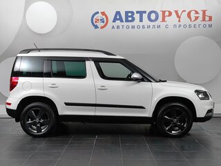 2015 Skoda Yeti I Рестайлинг, белый, 1300000 рублей, вид 5