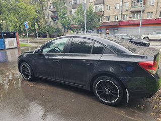 2014 Chevrolet Cruze I Рестайлинг, чёрный, 890000 рублей, вид 4