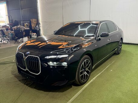 2025 BMW 7 серии 740d xDrive VII (G70), чёрный, 14190000 рублей, вид 1