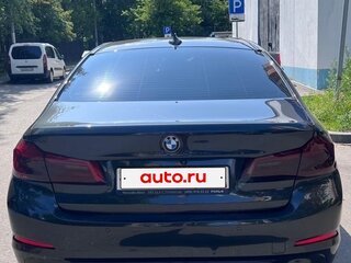 2019 BMW 5 серии 520d xDrive VII (G30/G31/G38), серый, 2950000 рублей, вид 4