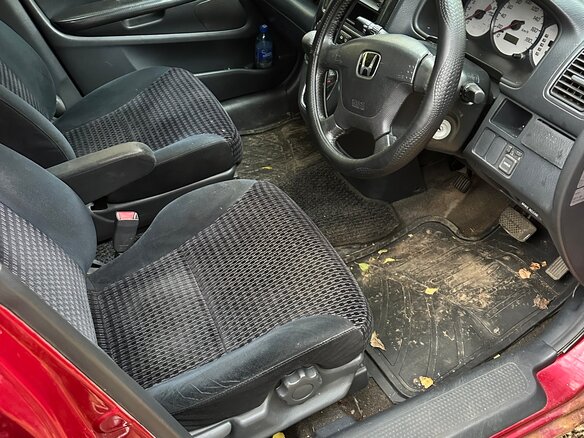 2001 Honda Stream I, красный, 260000 рублей - вид 6