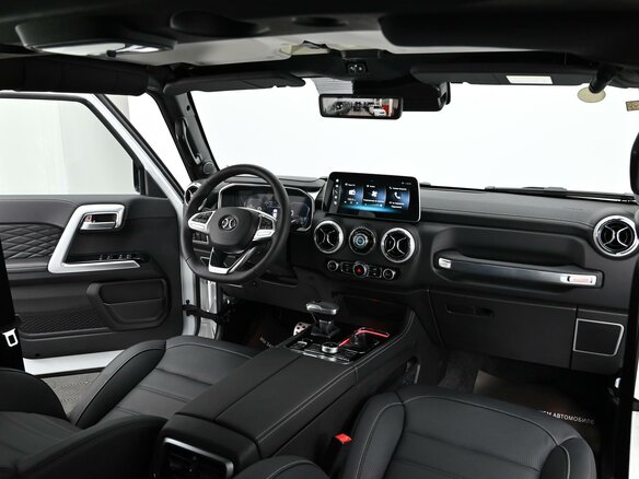 2026 BAIC BJ40 I Рестайлинг, белый, 3349000 рублей - вид 8