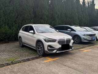 2022 BMW X1 Long 20Li sDrive II (F48) Рестайлинг, белый, 1900000 рублей, вид 1