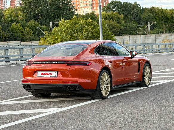 2020 Porsche Panamera 4 II, оранжевый, 8300000 рублей - вид 8