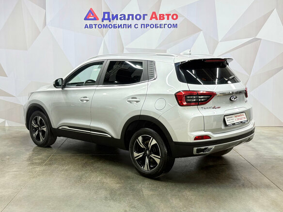 2024 Chery Tiggo 4 Pro I Рестайлинг, серебристый, 1560000 рублей - вид 4