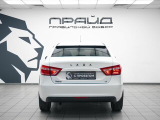 2017 Lada (ВАЗ) Vesta I, белый, 699900 рублей, вид 4