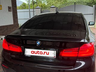 2018 BMW 5 серии 520i VII (G30/G31/G38), чёрный, 3200000 рублей, вид 4