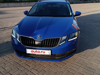 2018 Skoda Octavia III (A7) Рестайлинг, синий, 1850000 рублей, вид 2