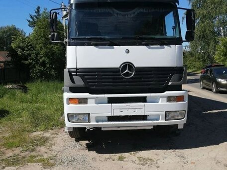 2002 Mercedes-Benz Axor, белый, 1350000 рублей, вид 2
