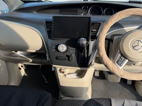 2008 Mazda Biante, серый, 780000 рублей, вид 5