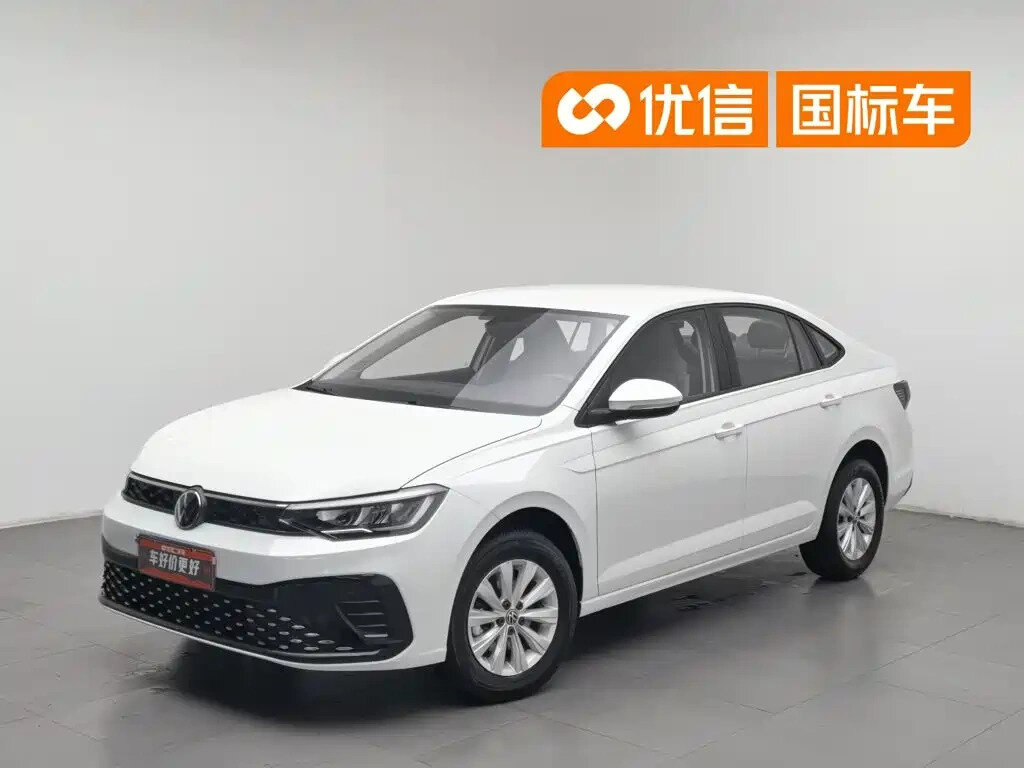 Открыть фотографии: Volkswagen Lavida III Рестайлинг