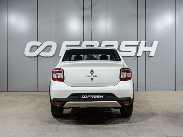 2022 Renault Logan Stepway II Рестайлинг, белый - вид 3