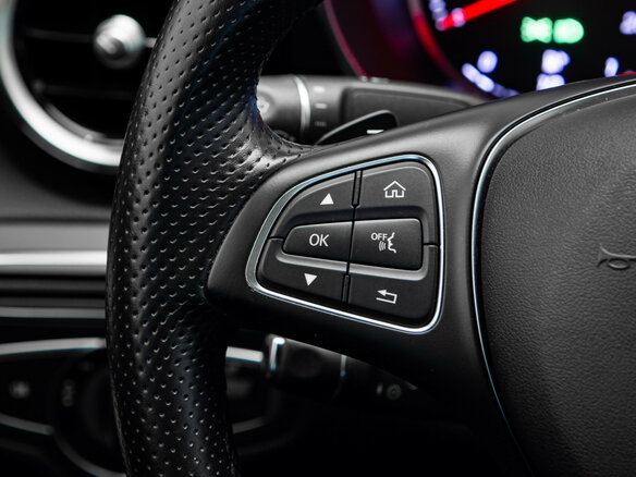 2015 Mercedes-Benz C-Класс 200 IV (W205), белый, 2565000 рублей - вид 11