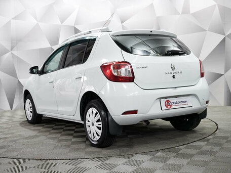2018 Renault Sandero II Рестайлинг, белый, 691000 рублей, вид 3
