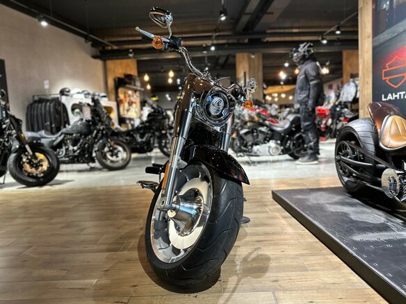 2023 Harley-Davidson Fat Boy, чёрный, 3700000 рублей - вид 5