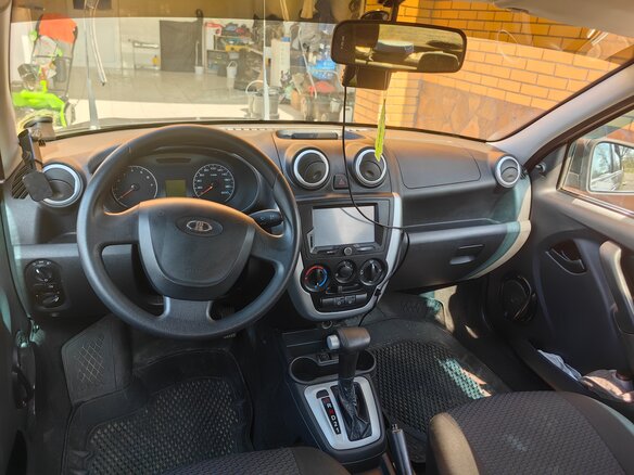 2015 Lada (ВАЗ) Granta I, коричневый, 500000 рублей - вид 10