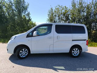 2020 Nissan NV200, белый, 1680000 рублей, вид 3