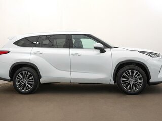 2025 Toyota Highlander IV (XU70), белый, 5580000 рублей, вид 5