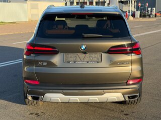 2023 BMW X5 40i IV (G05/G18) Рестайлинг, зелёный, 5500000 рублей, вид 5