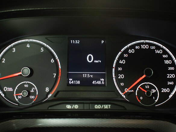 2020 Volkswagen Polo VI, чёрный, 1537000 рублей - вид 13