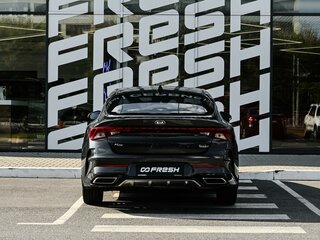 2020 Kia K5 III, серый, 2419000 рублей, вид 4