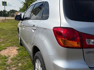 2012 Mitsubishi ASX I, серебристый, 950000 рублей, вид 4