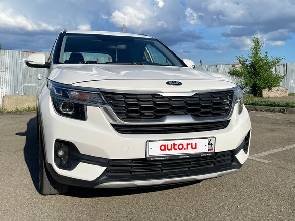 2020 Kia Seltos I, белый, 1600000 рублей - вид 1